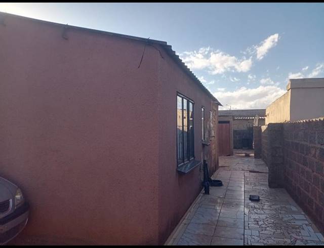 0 BEDROOM HOUSE FOR SALE IN PALM RIDGE